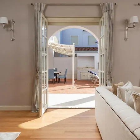 Family Claretta With Pool And Grill In Porec Tar-Vabriga